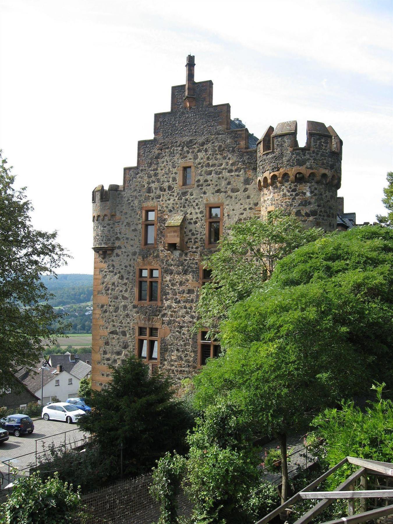 Burghotel Staufenberg Екстериор снимка